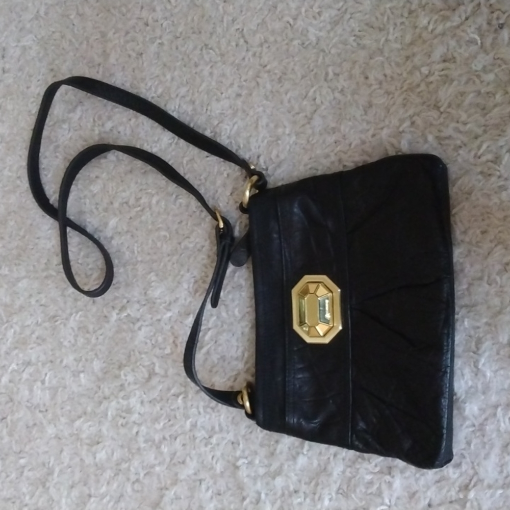 B Makowsky Crossbody Bag. - Picture 3 of 11
